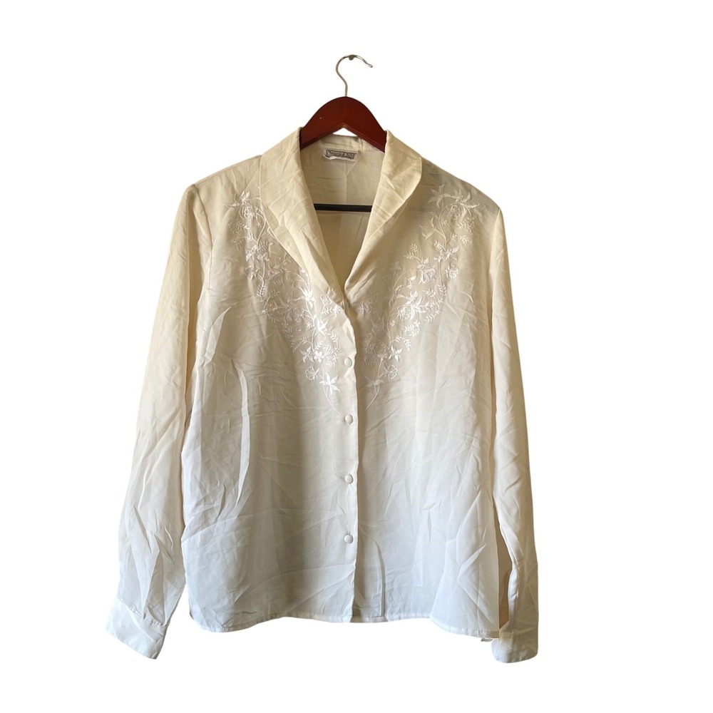 Vintage Cream‎ Embroidered Long Sleeve Button Up Blouse Women's large